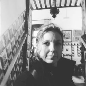 Meet your Posher, Holly